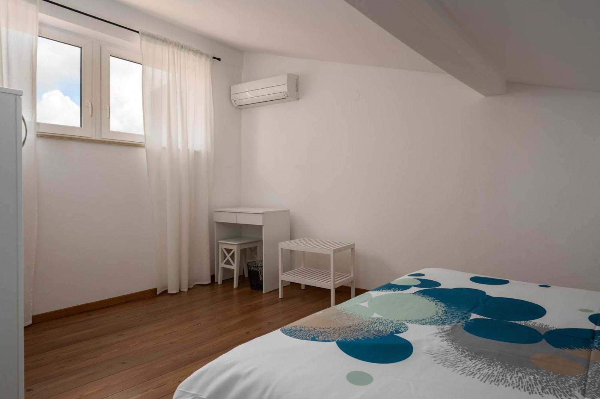Degrassi Square Apartments (Adults Only) Vrsar Exterior foto